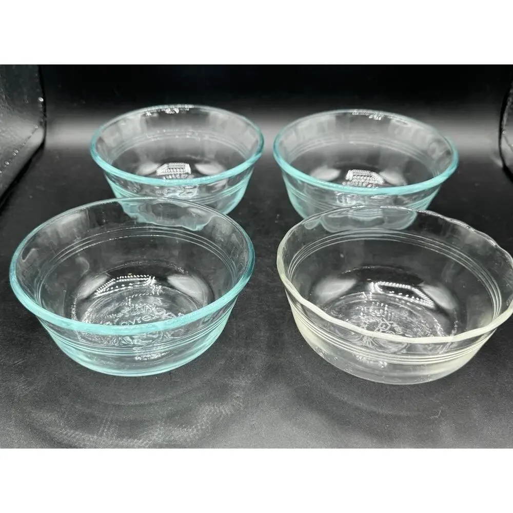 Set of 4 Pyrex H-27 Ramekin Custard Cups with 3 Rings - 10oz EUC -A96
